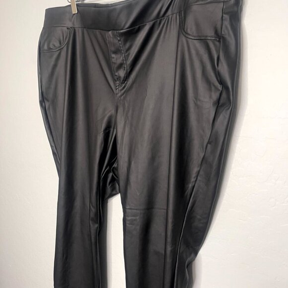 Torrid Faux Leather Black High Waisted Leggings Size 4 4X 26 #11 - Picture 3 of 6